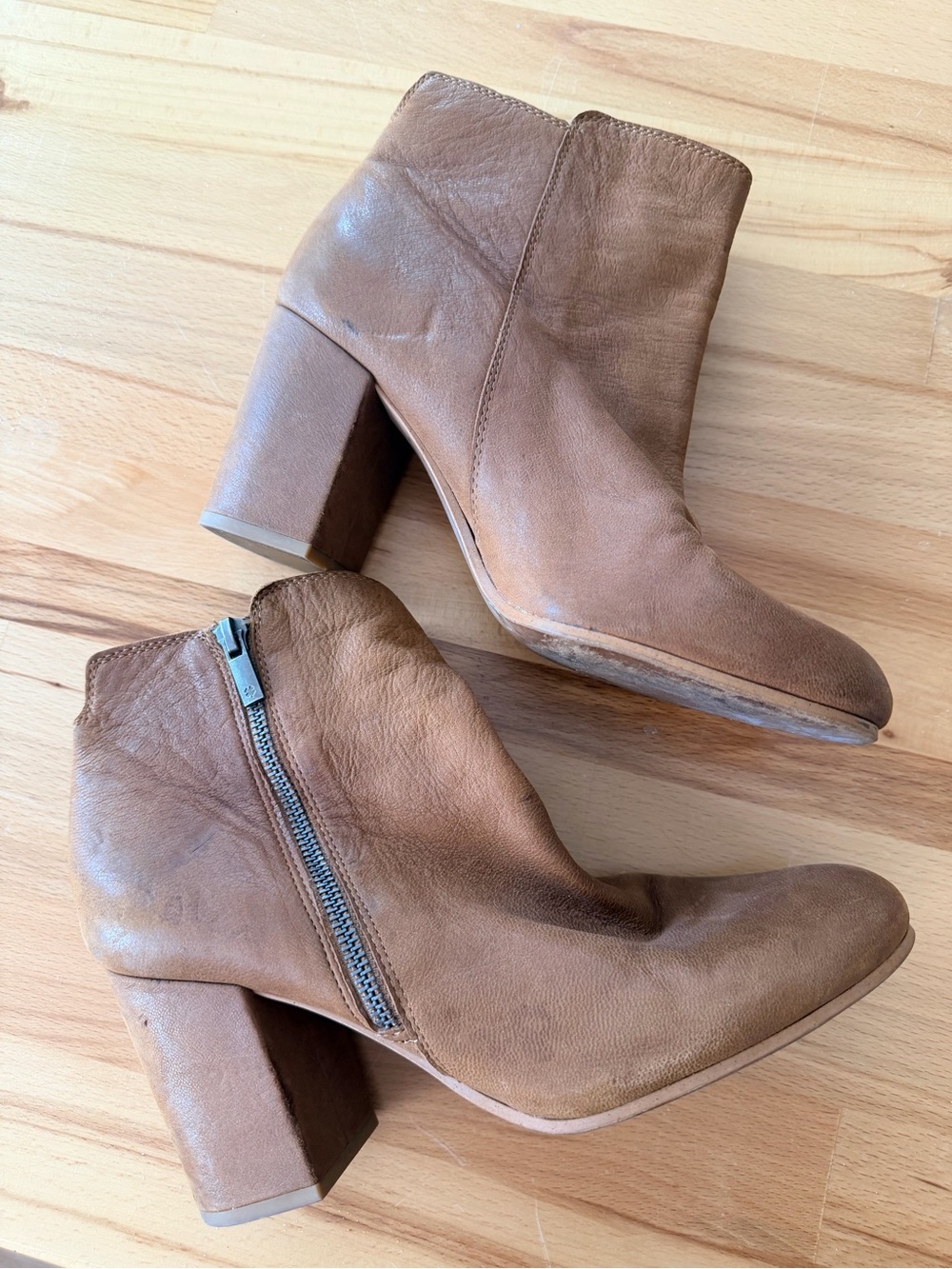Lucky Brand Tan Leather Block Heel Ankle Boots